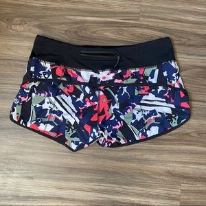 Lululemon Women speed running shorts 6